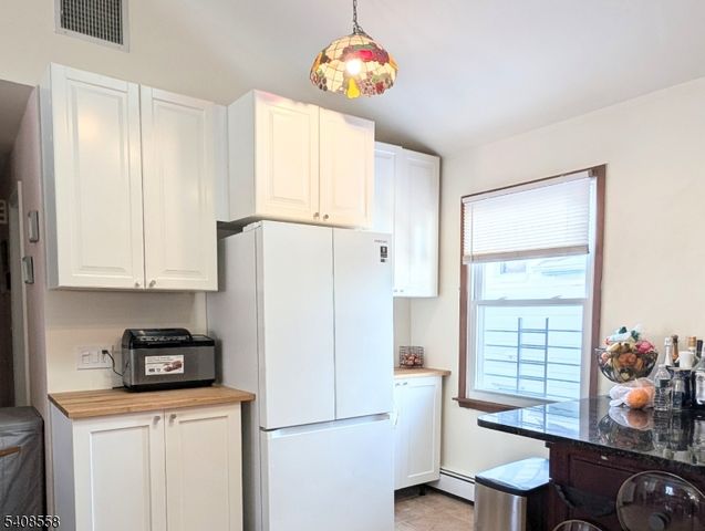 99 Philip Ave, Elmwood Park Boro, NJ 07407