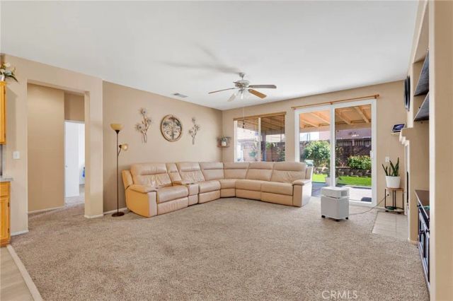 13247 San Dimas, Hesperia, CA 92344