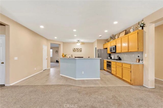 13247 San Dimas, Hesperia, CA 92344
