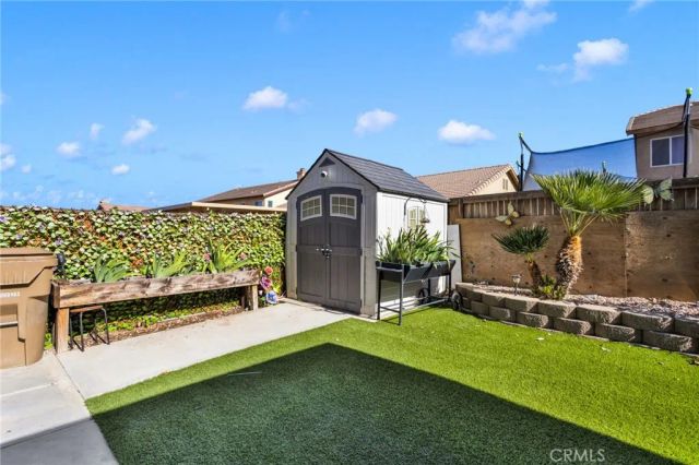 13247 San Dimas, Hesperia, CA 92344
