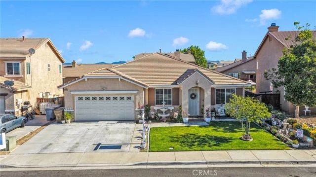 13247 San Dimas, Hesperia, CA 92344