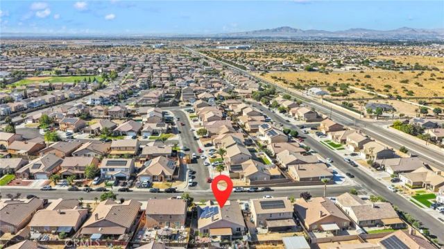 13247 San Dimas, Hesperia, CA 92344