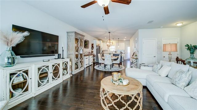 4173 Chatham Ridge Drive, Buford, GA 30518