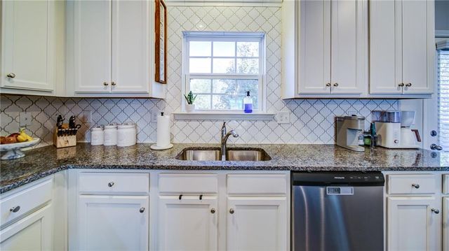 4173 Chatham Ridge Drive, Buford, GA 30518