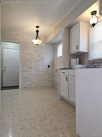 7355 W Frumin Court, Westland, MI 48185