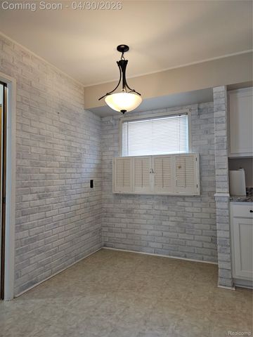 7355 W Frumin Court, Westland, MI 48185