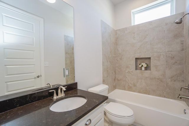 3351 Kilgore St, Houston, TX 77021