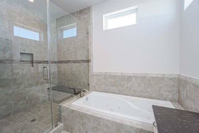 3351 Kilgore St, Houston, TX 77021