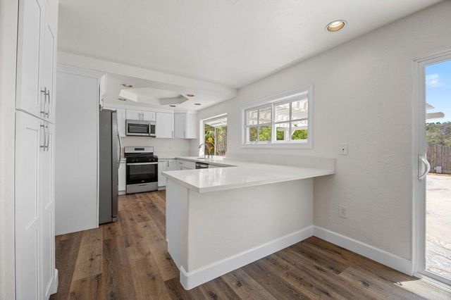 4595 Blackwell Road, Oceanside, CA 92056