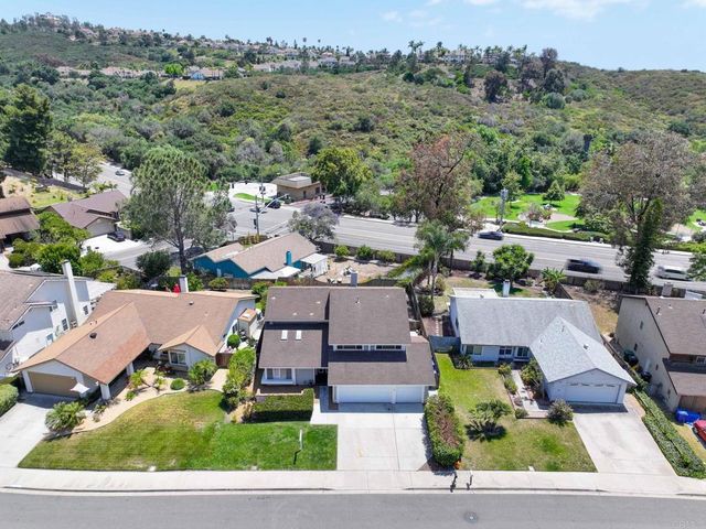 4595 Blackwell Road, Oceanside, CA 92056
