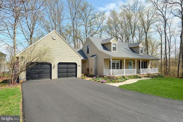 33 HARRISON DR, East Berlin, PA 17316