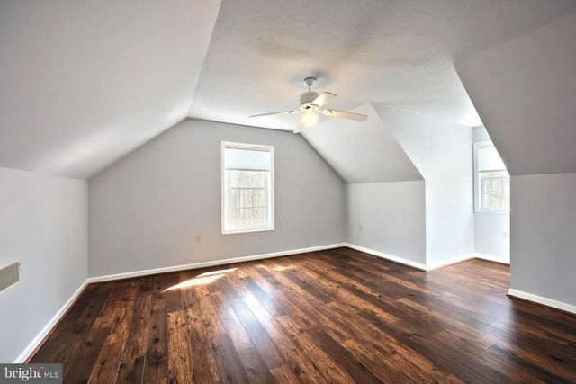 33 HARRISON DR, East Berlin, PA 17316