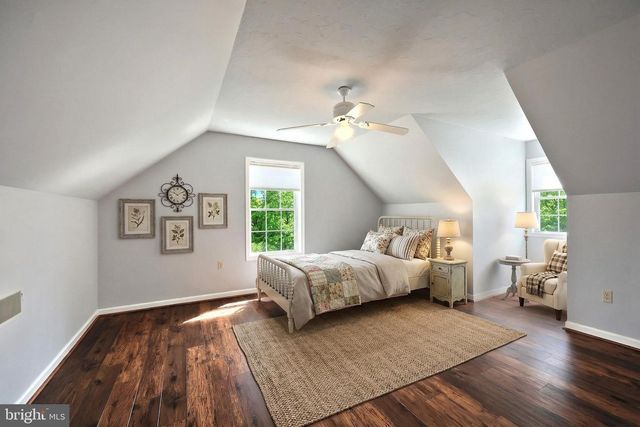 33 HARRISON DR, East Berlin, PA 17316