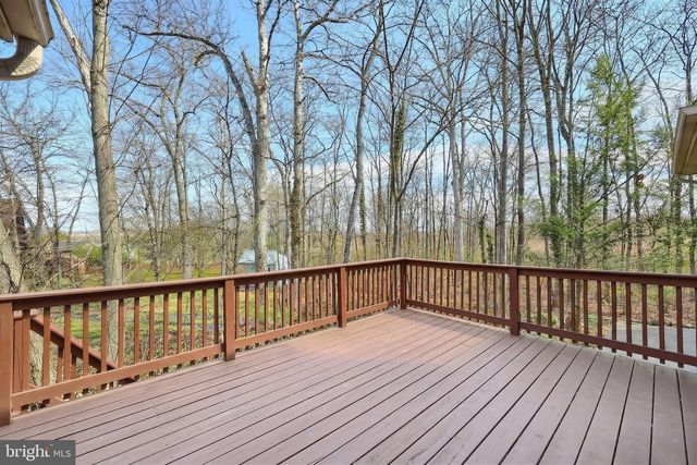 33 HARRISON DR, East Berlin, PA 17316