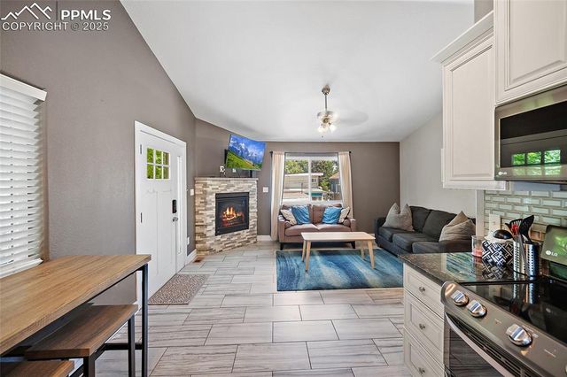 225 Custer Avenue, Colorado Springs, CO 80903