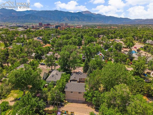 225 Custer Avenue, Colorado Springs, CO 80903