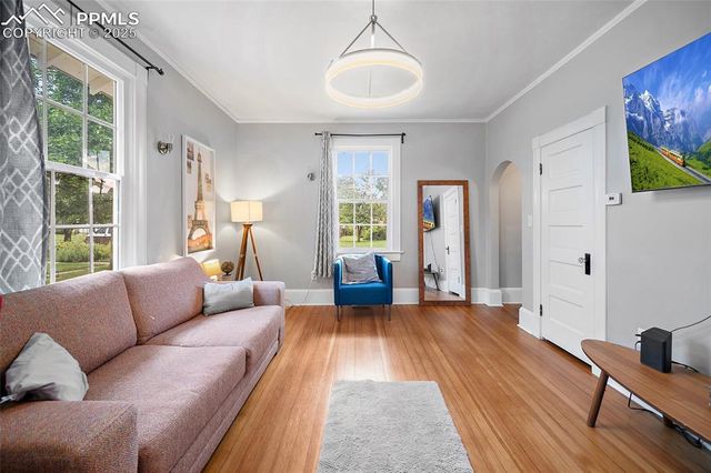 225 Custer Avenue, Colorado Springs, CO 80903