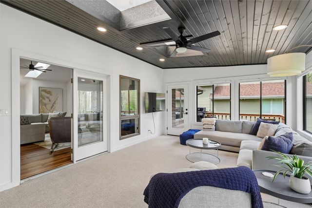 1515 Buffalo Road, West Des Moines, IA 50265