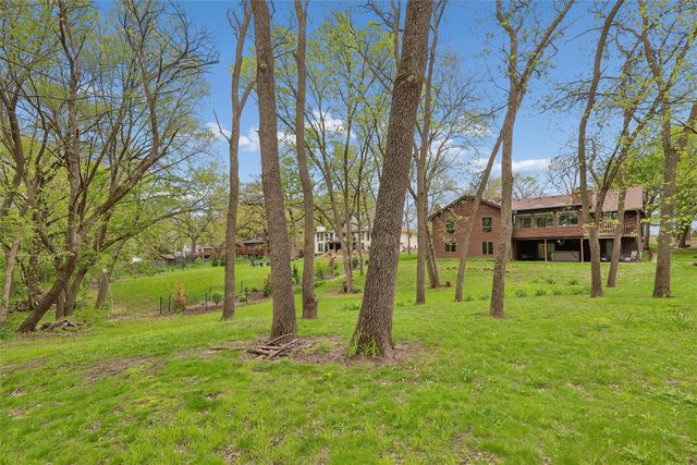 1515 Buffalo Road, West Des Moines, IA 50265