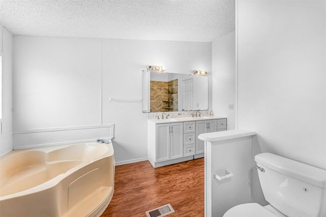 652 Stag Horn PASS, Kyle, TX 78640