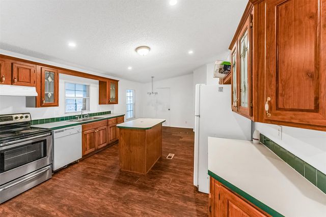 652 Stag Horn PASS, Kyle, TX 78640