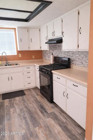 3001 MOUNTAIN Drive, Winslow, AZ 86047