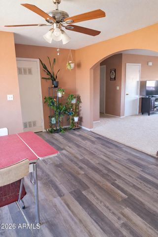 3001 MOUNTAIN Drive, Winslow, AZ 86047