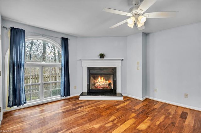 6702 W Friendly Avenue 3C, Greensboro, NC 27410