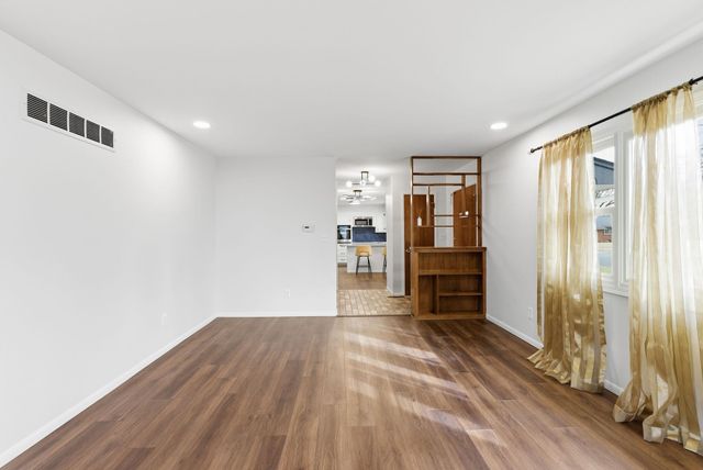 7416 E Pagent Ln, Wichita, KS 67206