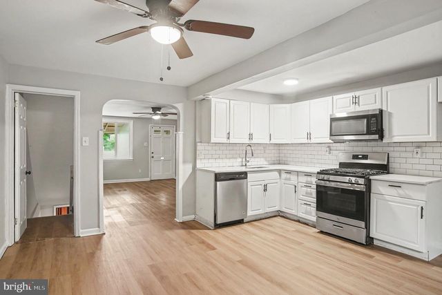 529 S 2ND ST, Darby, PA 19023