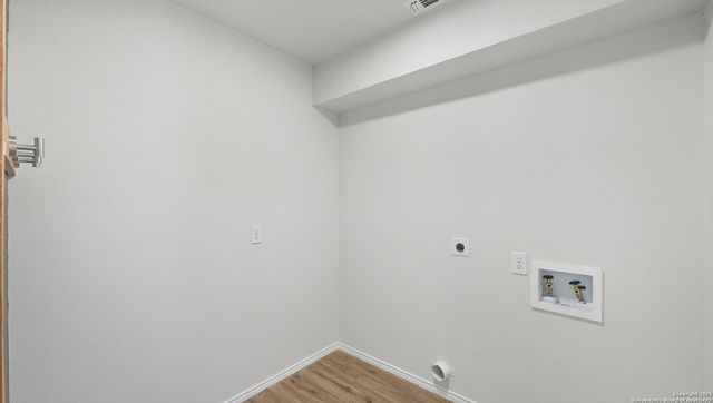 1738 Mountjoy, San Antonio, TX 78232