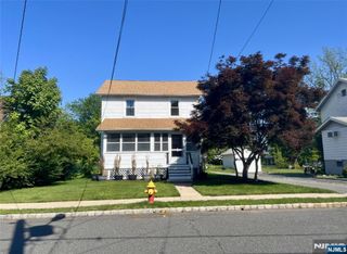 25 Dodd Road, West Caldwell, NJ 07006