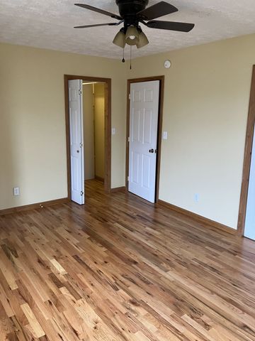 188 65th Ave, Palmer, TN 37365