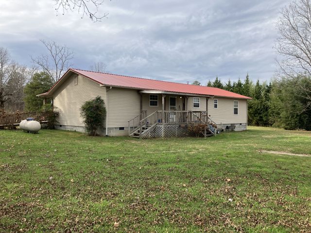 188 65th Ave, Palmer, TN 37365