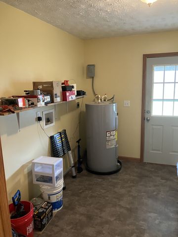 188 65th Ave, Palmer, TN 37365