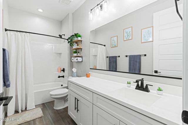 8401 N 186TH Avenue, Waddell, AZ 85355