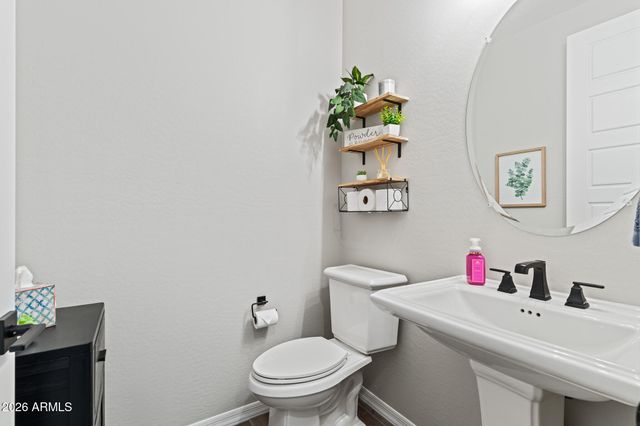 8401 N 186TH Avenue, Waddell, AZ 85355