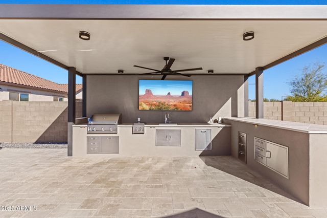 8401 N 186TH Avenue, Waddell, AZ 85355