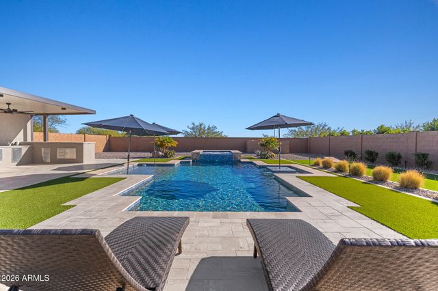 8401 N 186TH Avenue, Waddell, AZ 85355