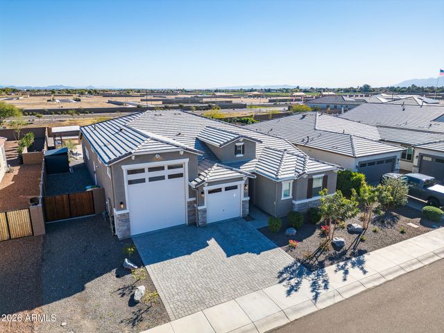 8401 N 186TH Avenue, Waddell, AZ 85355