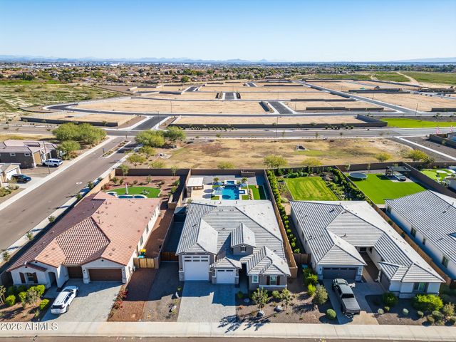 8401 N 186TH Avenue, Waddell, AZ 85355