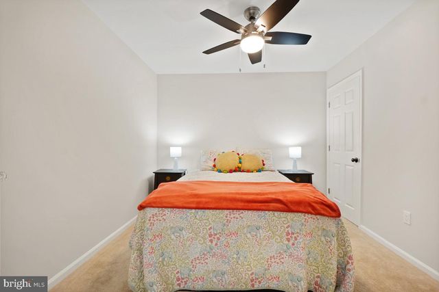 1515 CHURCH HILL PL, Reston, VA 20194