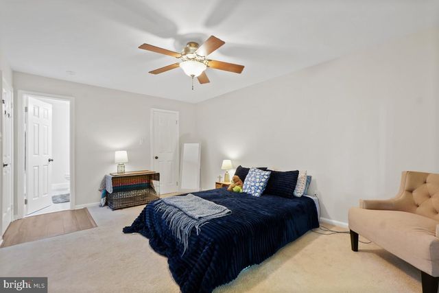 1515 CHURCH HILL PL, Reston, VA 20194