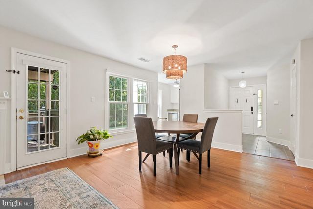 1515 CHURCH HILL PL, Reston, VA 20194