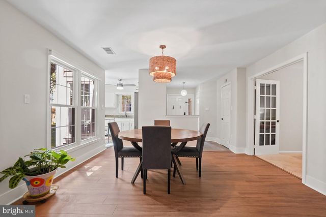 1515 CHURCH HILL PL, Reston, VA 20194