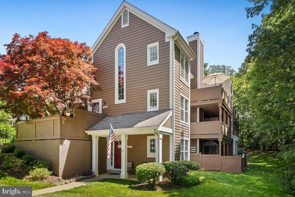 1515 CHURCH HILL PL, Reston, VA 20194
