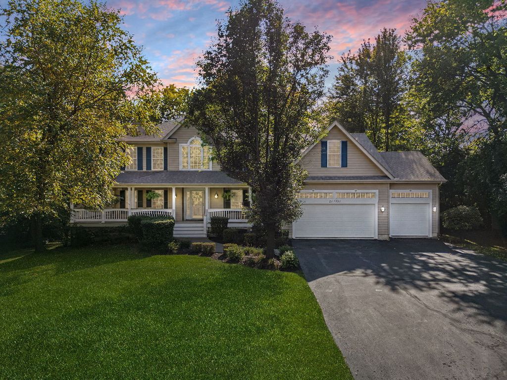 21W751 Maple Avenue, Medinah, IL 60157 — exterior