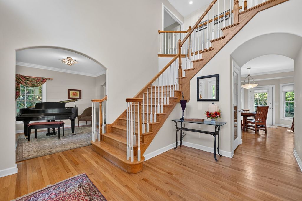 21W751 Maple Avenue, Medinah, IL 60157 — photo 3