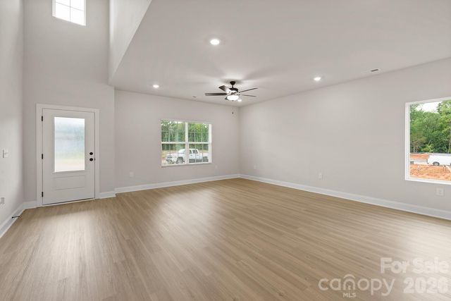 6513 Fairford Drive, Charlotte, NC 28215