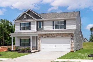 6513 Fairford Drive, Charlotte, NC 28215